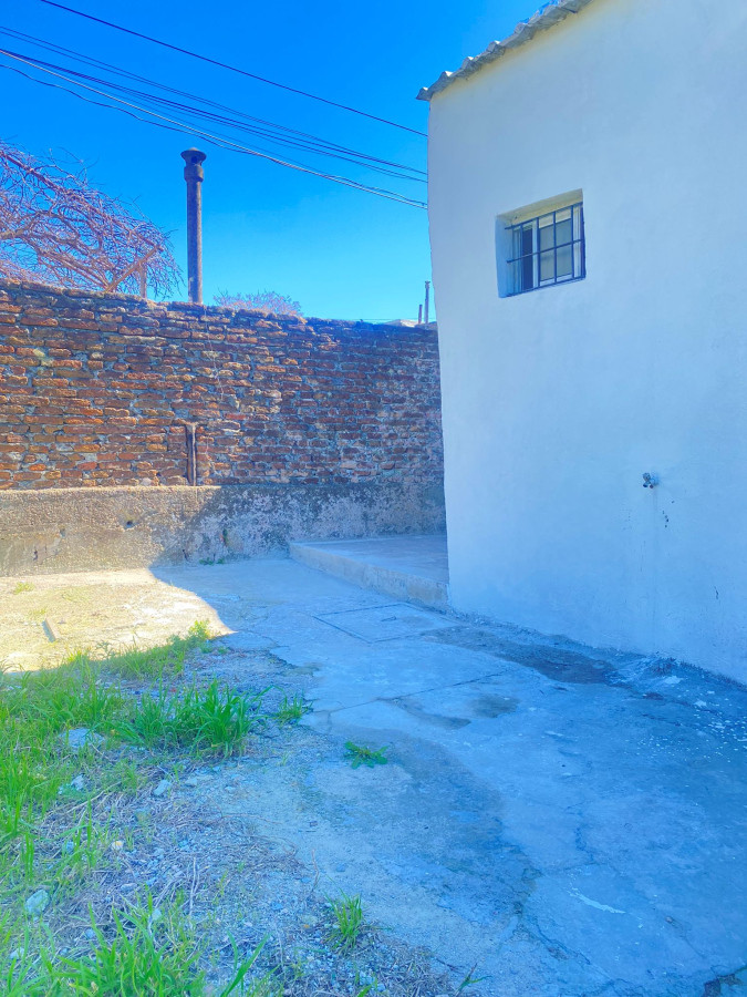 Casa ID.348 - Casa en ph 2 dorm gran fondo  Barrio Maroñas 