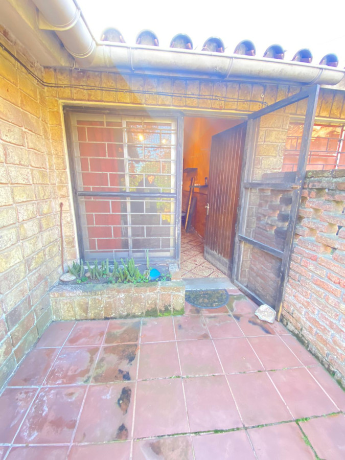 Casa ID.322 - En Venta Pinamar Sur 2 dorm a una cuadra del mar
