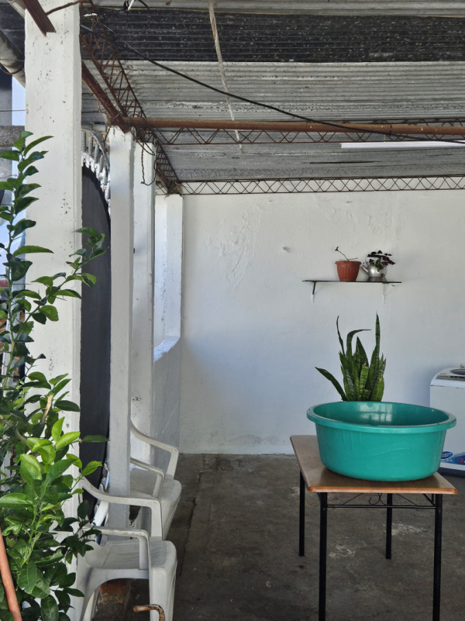 Casa ID.409 - Venta de casa 2 dormitorios y gran fondo en Maroñas