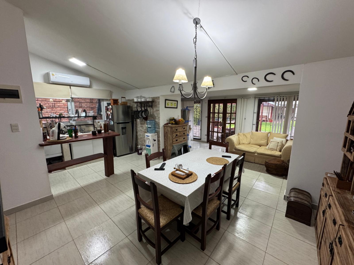 Casa ID.351 - Excelente propiedad en Atlantida