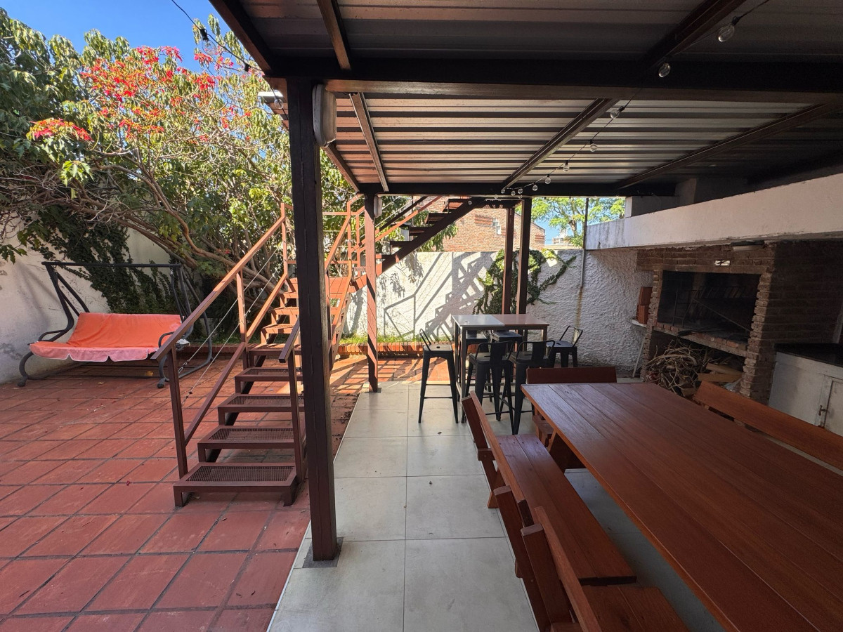 Casa ID.297 - Casa en PH 3 dormitorios y 2 baños en Venta en Buceo