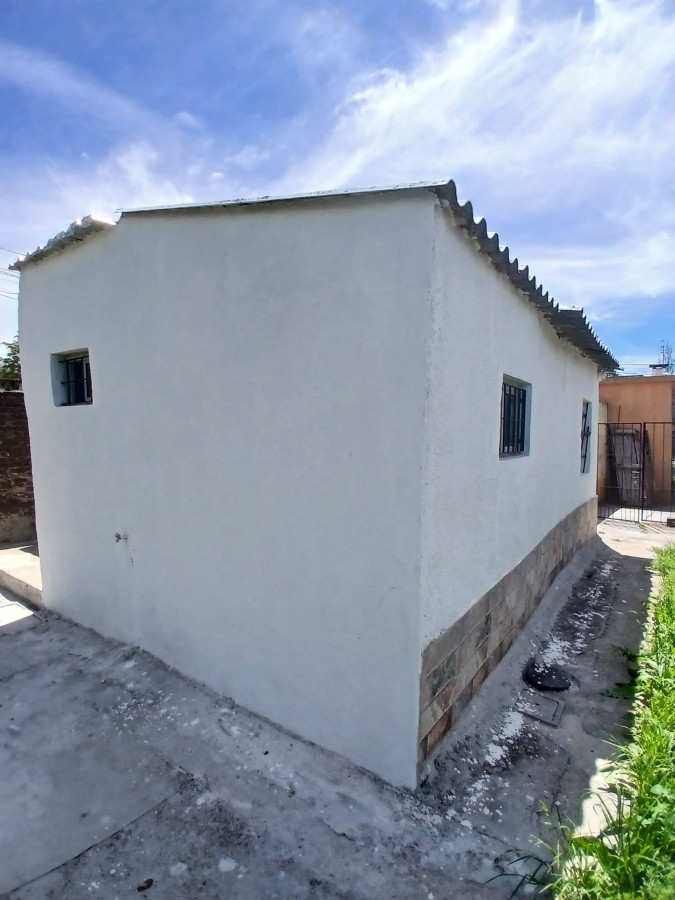 Casa ID.348 - Casa en PH con 2 dormitorios y amplio fondo