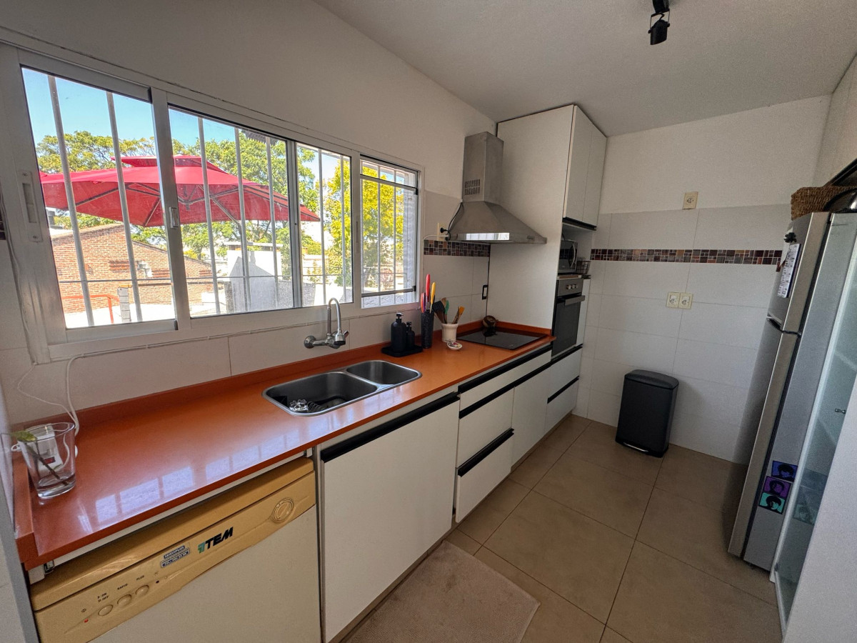 Casa ID.297 - Casa en PH 3 dormitorios y 2 baños en Venta en Buceo