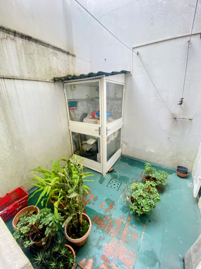 Casa ID.447 - Casa de dos plantas | Buceo | 2 dorm. | 2 baños | Garage