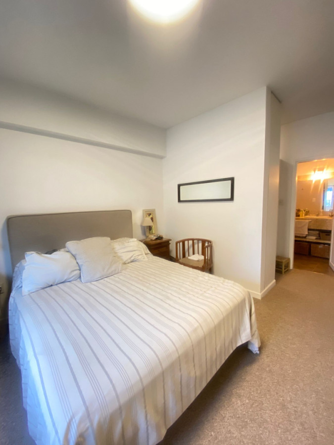 Casa ID.419 - Casa de 3 dormitorios con parrillero, terraza y jardín cerca de Plaza Italia Shopping