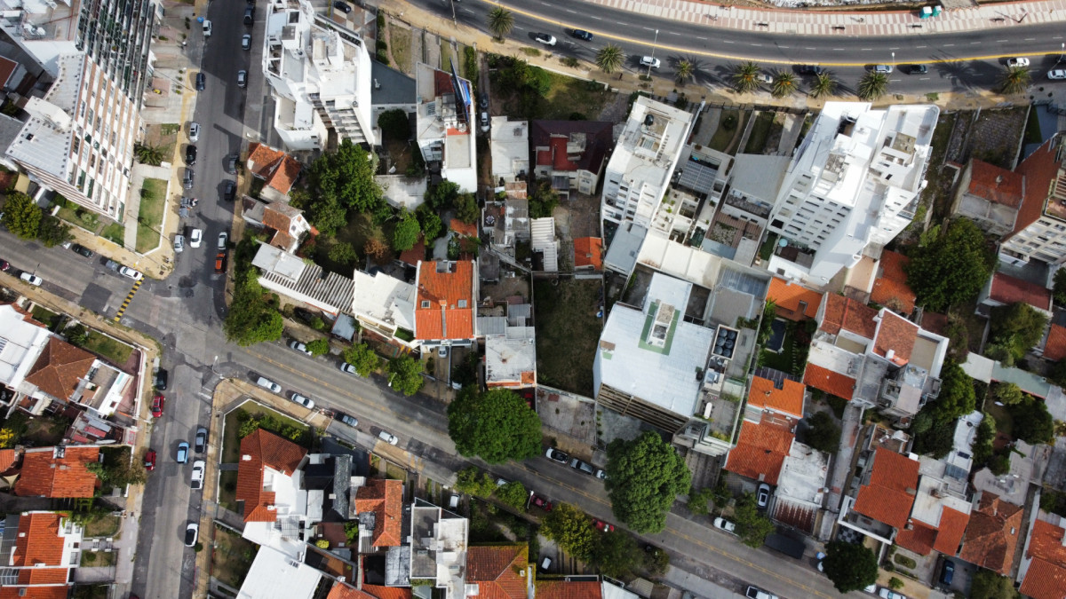 Casa ID.416 - Espectacular padron en Malvin.