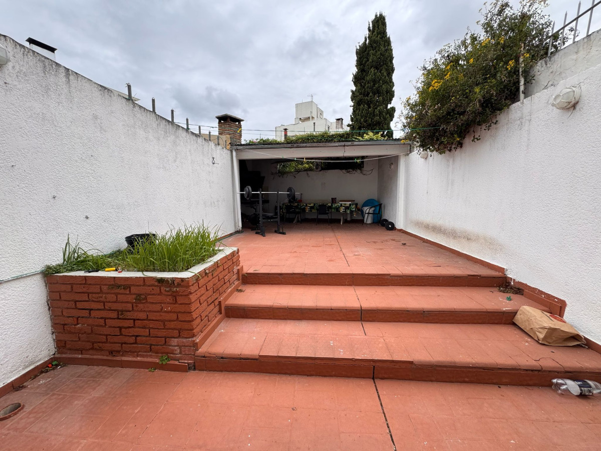 Casa ID.305 - Amplia casa en Malvin