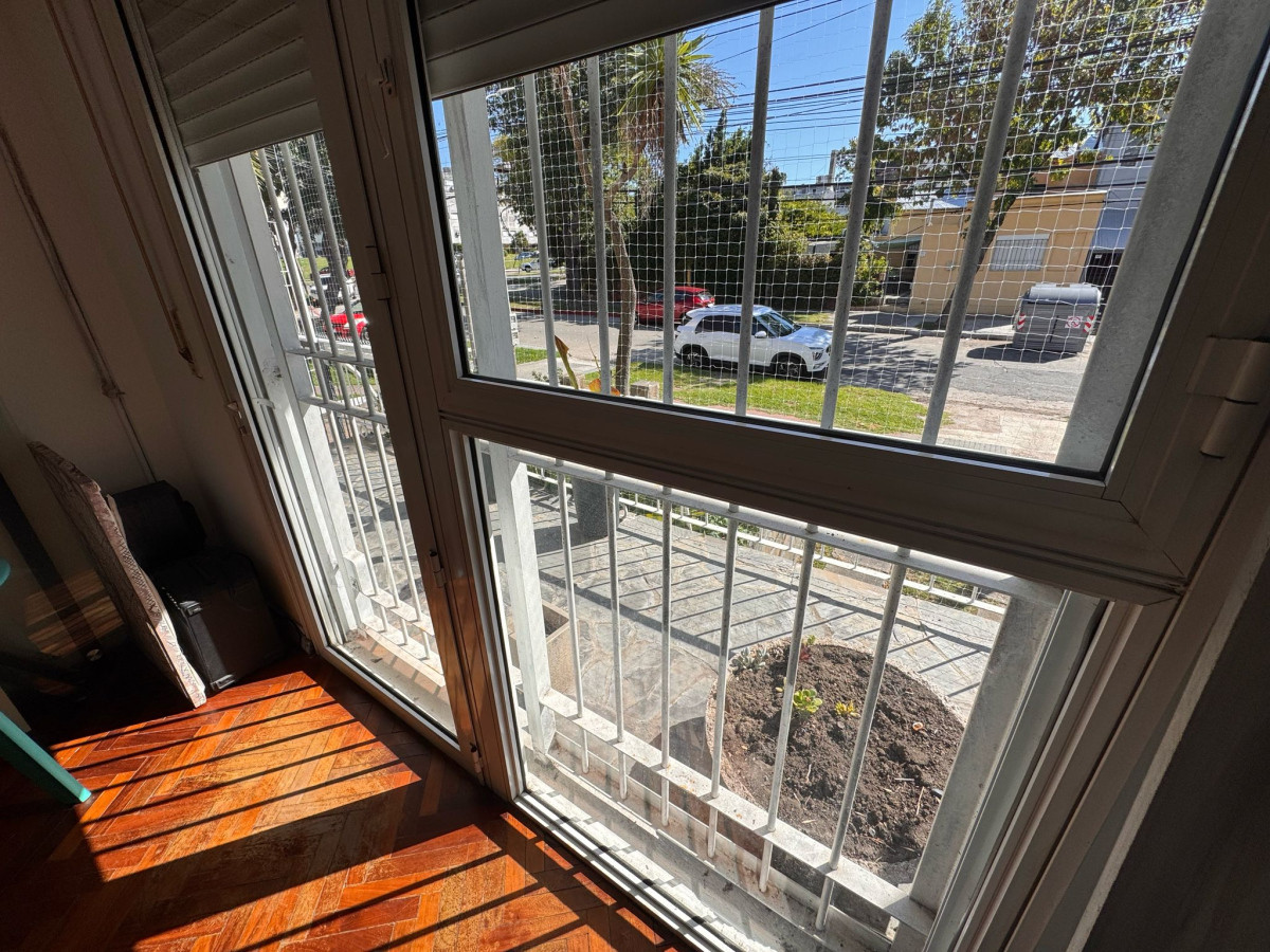 Casa ID.297 - Casa en PH 3 dormitorios y 2 baños en Venta en Buceo