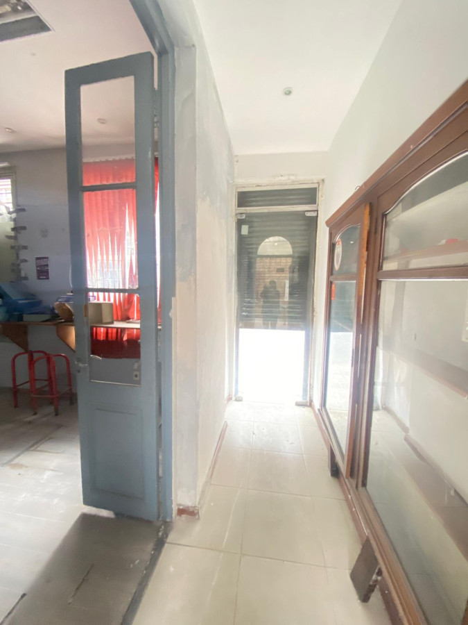 Local Comercial ID.229 - Muy buen local comercial en venta o alquiler en el Cordón