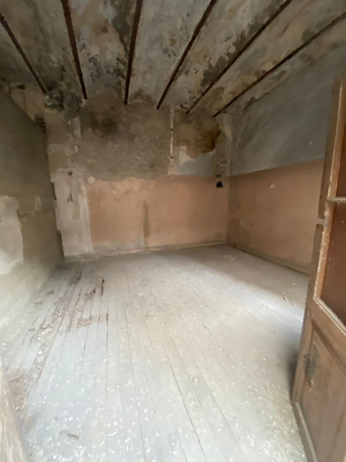 Local Comercial ID.248 - Hermosa Planta en Pleno 18 de Julio y Gaboto