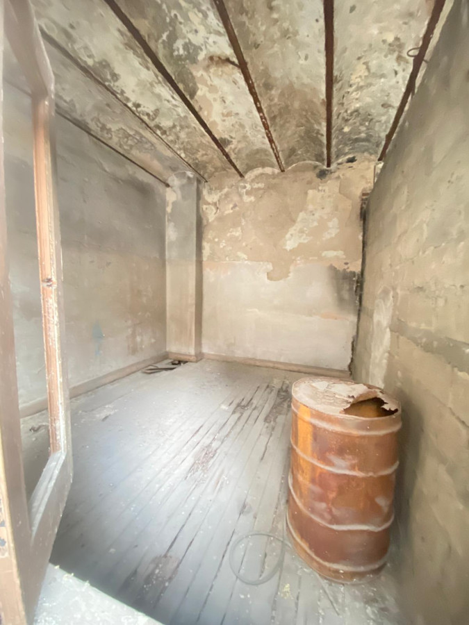 Local Comercial ID.248 - Hermosa Planta en Pleno 18 de Julio y Gaboto