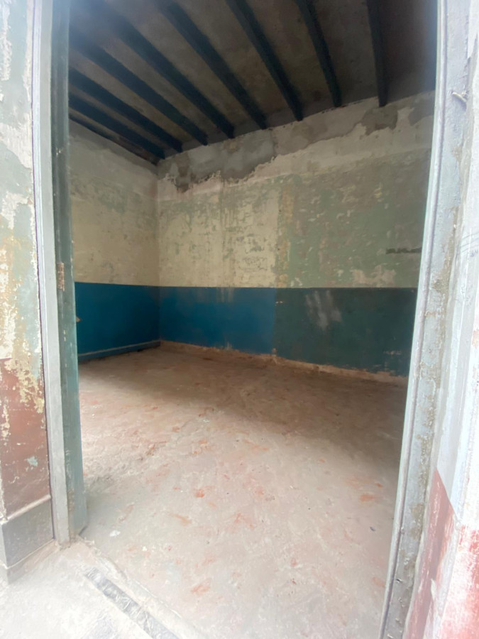 Local Comercial ID.248 - Hermosa Planta en Pleno 18 de Julio y Gaboto