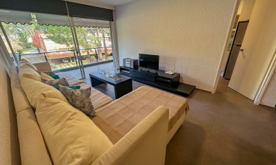 Hermoso apartamento en complejo Green Leaves, Punta del Este.