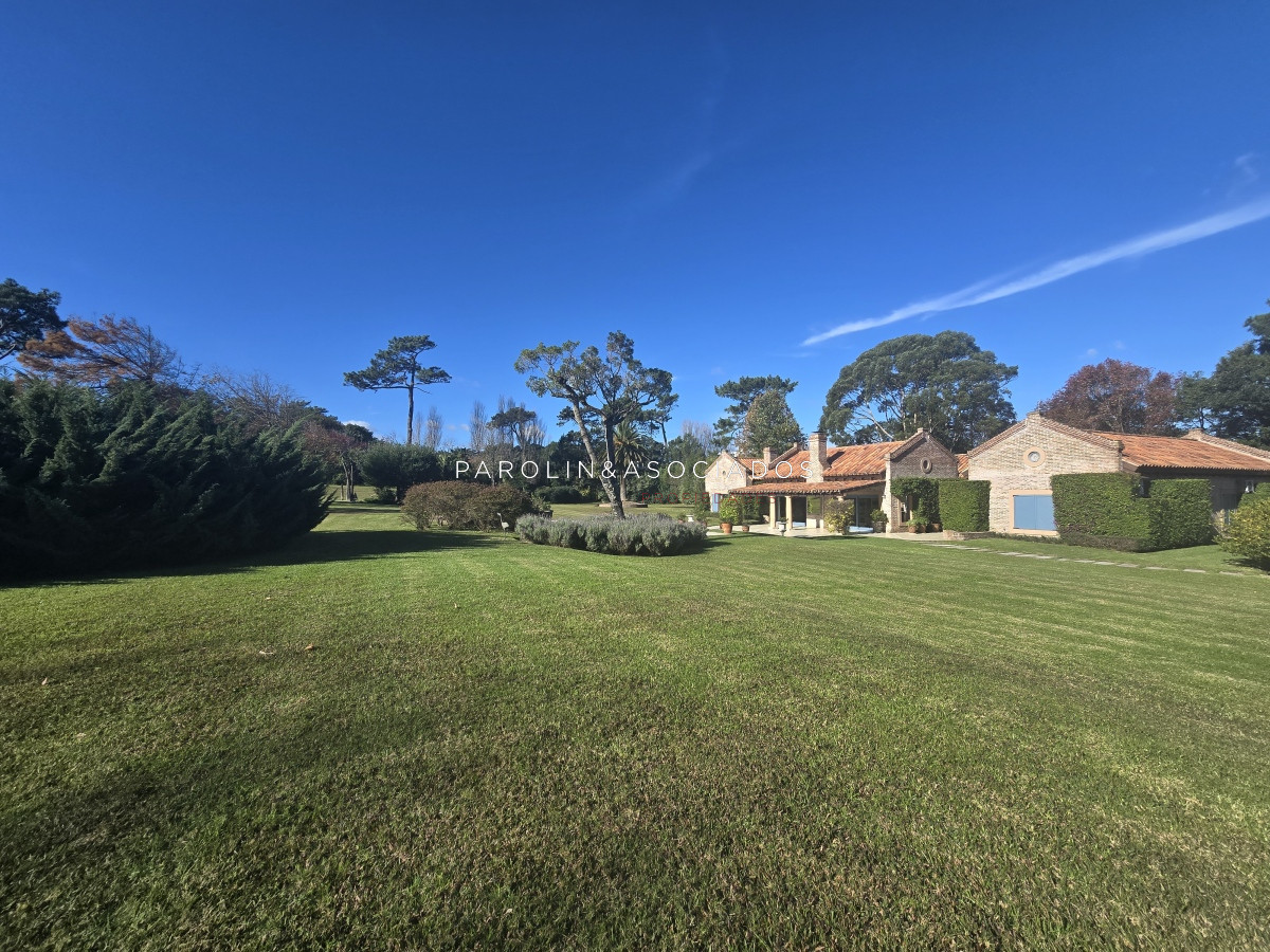 Golf - GoPunta - Portal Inmobiliario de Punta del Este - Maldonado
