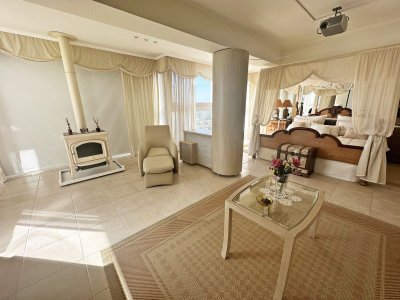 Apartamento ID.2558 -  VENTA Penthouse en primera linea de Playa Mansa