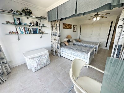 Apartamento ID.2558 -  VENTA Penthouse en primera linea de Playa Mansa