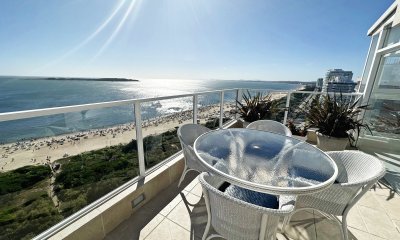 VENTA Penthouse en primera linea de Playa Mansa