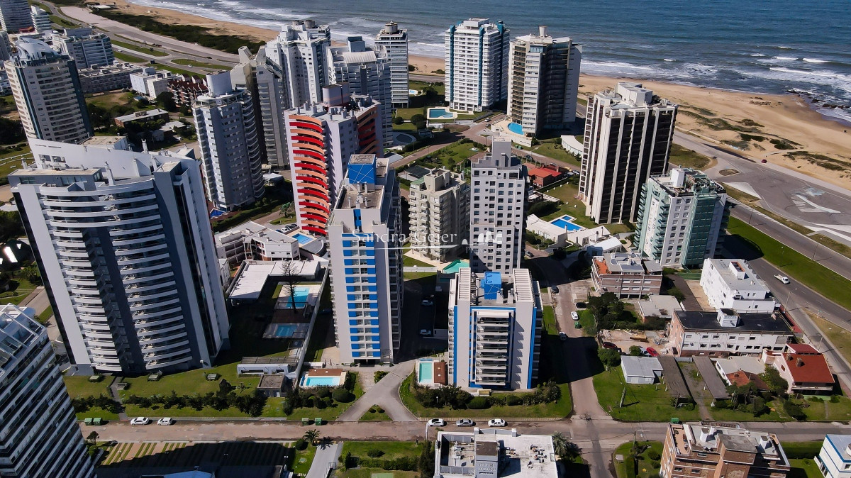 Apartamento ID.3385 - Exclusivo departamento en Arenas del Mar con vista al Mar.