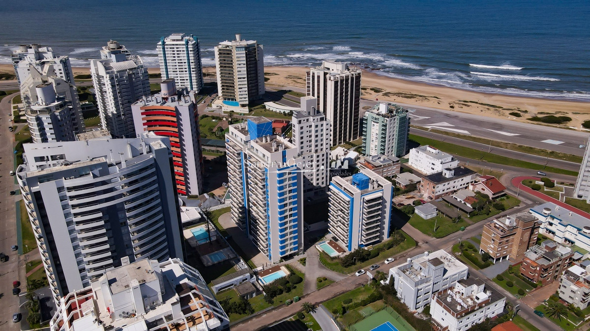 Apartamento ID.3385 - Exclusivo departamento en Arenas del Mar con vista al Mar.