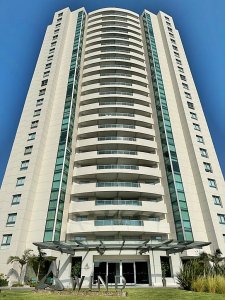 Apartamento ID.3409 - OPORTUNIDAD! Wind Tower de 2 dormitorios, hermosa vista al mar!