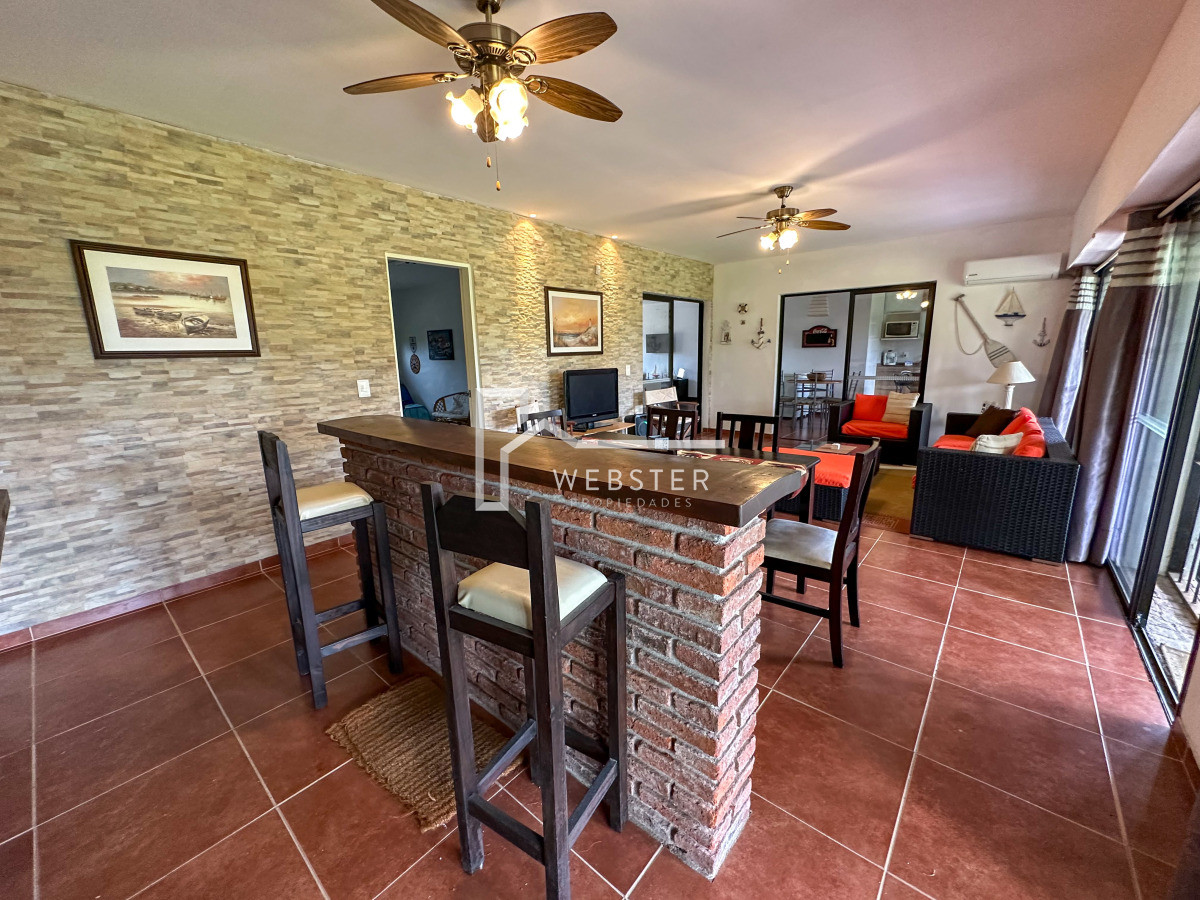 Casa ID.2629 - Hermosa casa en barrio Residencial de Punta del Este a pasos de todo!