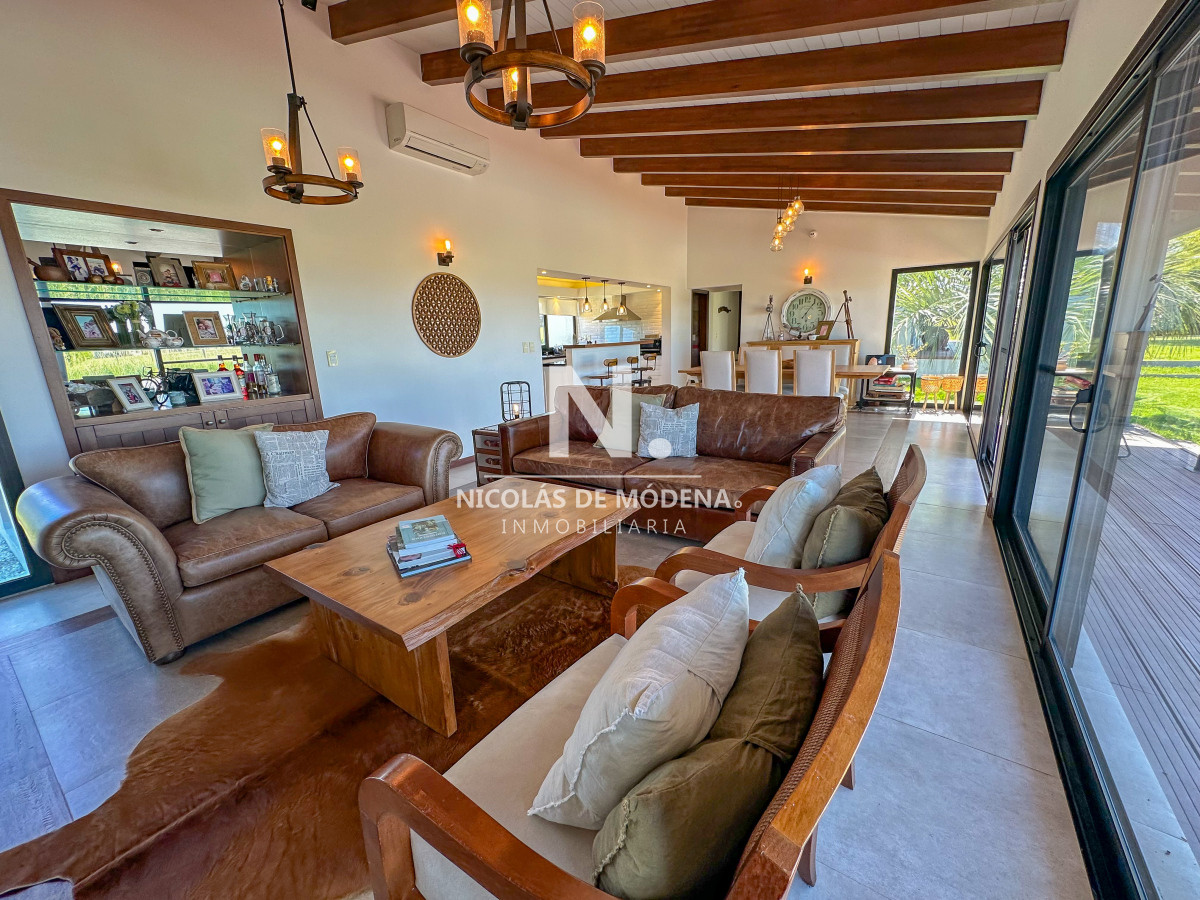 Laguna de los Cisnes - GoPunta - Portal Inmobiliario de Punta del Este - Maldonado