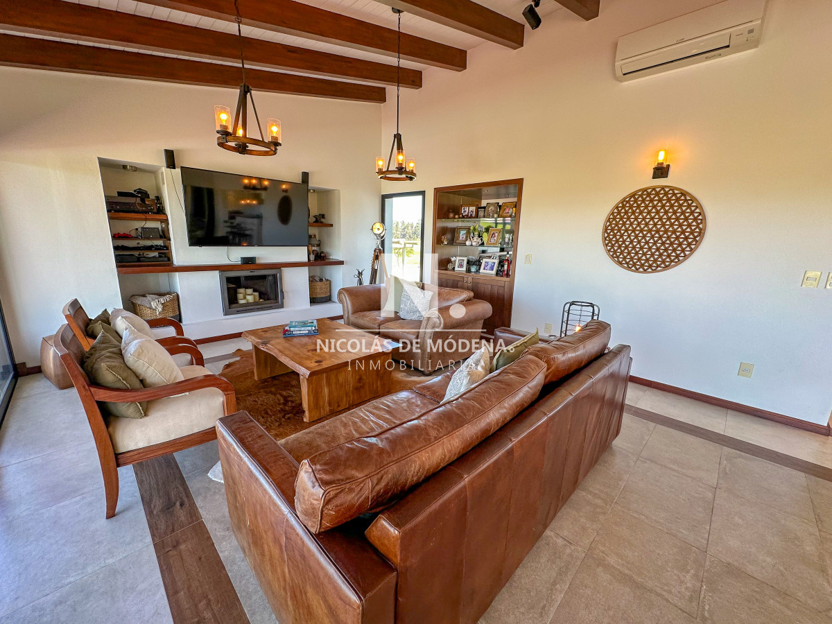 Laguna de los Cisnes - GoPunta - Portal Inmobiliario de Punta del Este - Maldonado