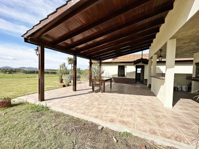 campo olivar sobre la ruta 8 de minas - dmc11847p