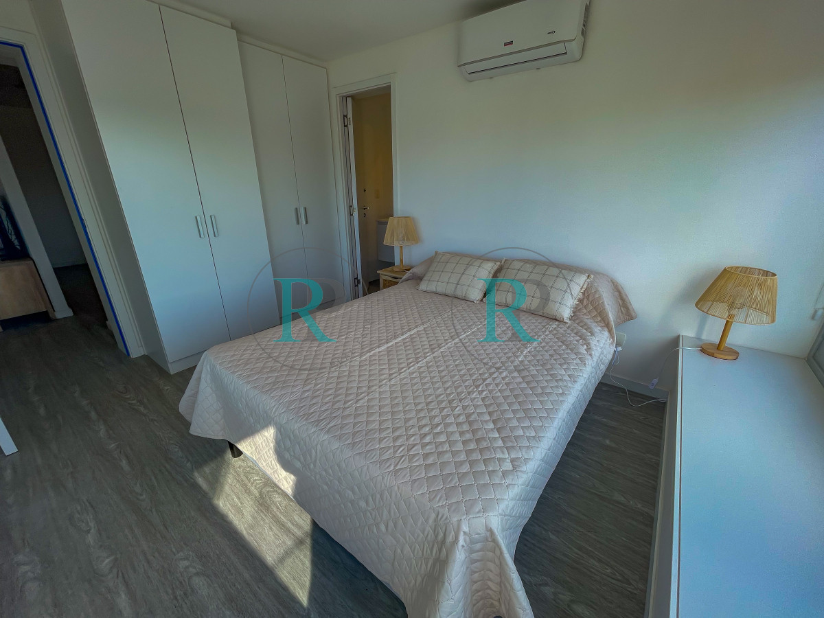 Apartamento ID.2198 - Apartamento en Alquiler de 1 dormitorio con 2 baños en Ocean Drive Country