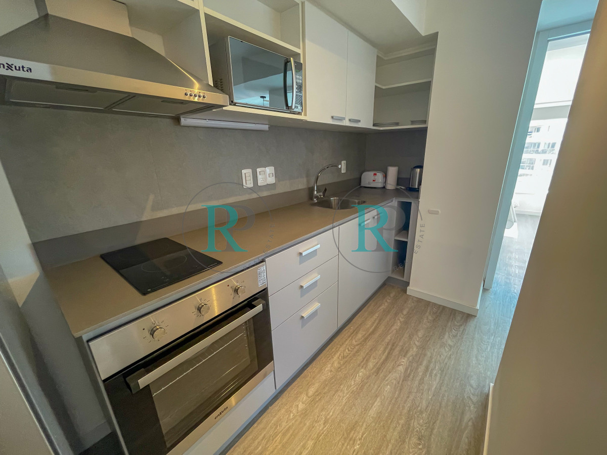 Apartamento ID.2198 - Apartamento en Alquiler de 1 dormitorio con 2 baños en Ocean Drive Country