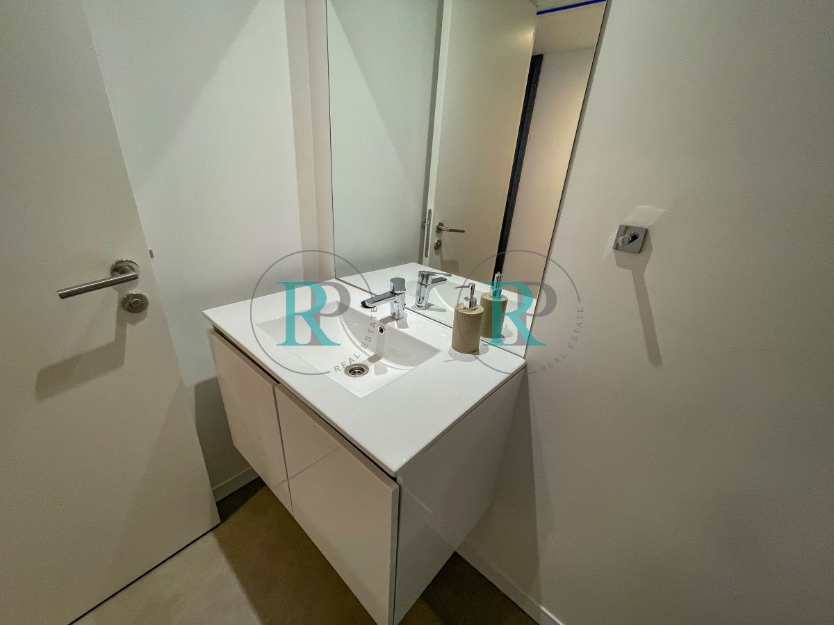 Apartamento ID.2198 - Apartamento en Alquiler de 1 dormitorio con 2 baños en Ocean Drive Country