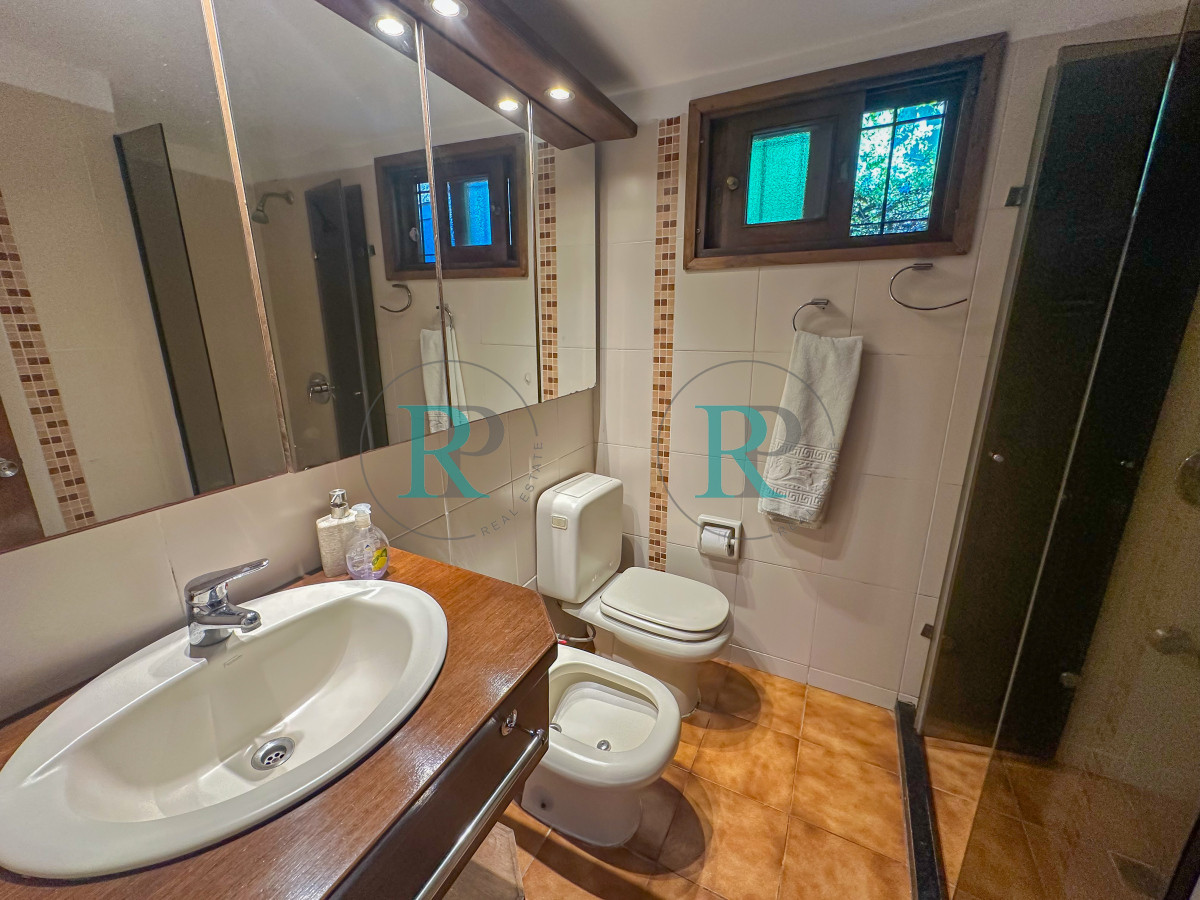 Casa ID.2218 - Casa en venta en Pinares para disfrutar todo el año