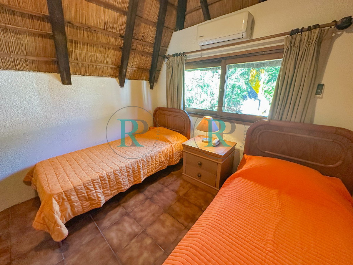 Casa ID.2218 - Casa en venta en Pinares para disfrutar todo el año