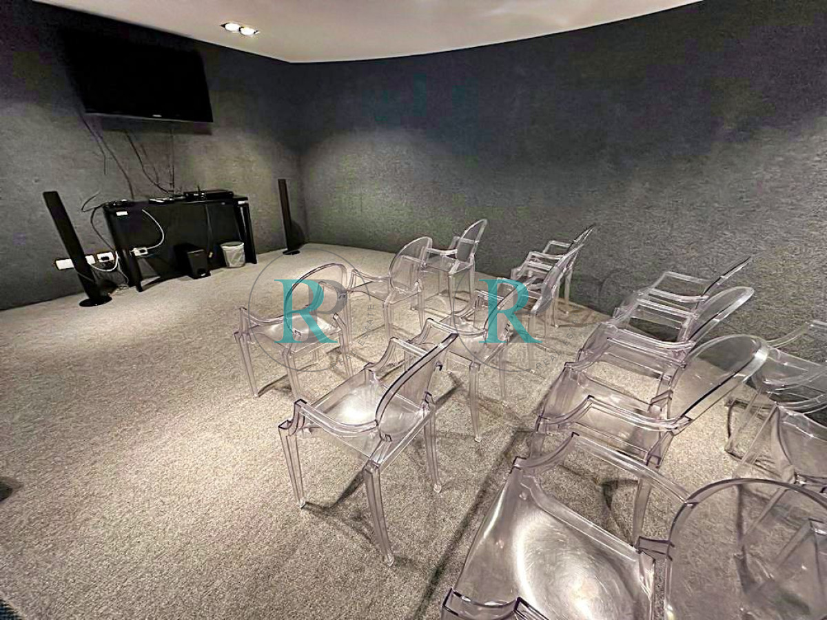 Apartamento ID.2121 - Departamento en zona mansa, 3 dormitorios U$S 269.000