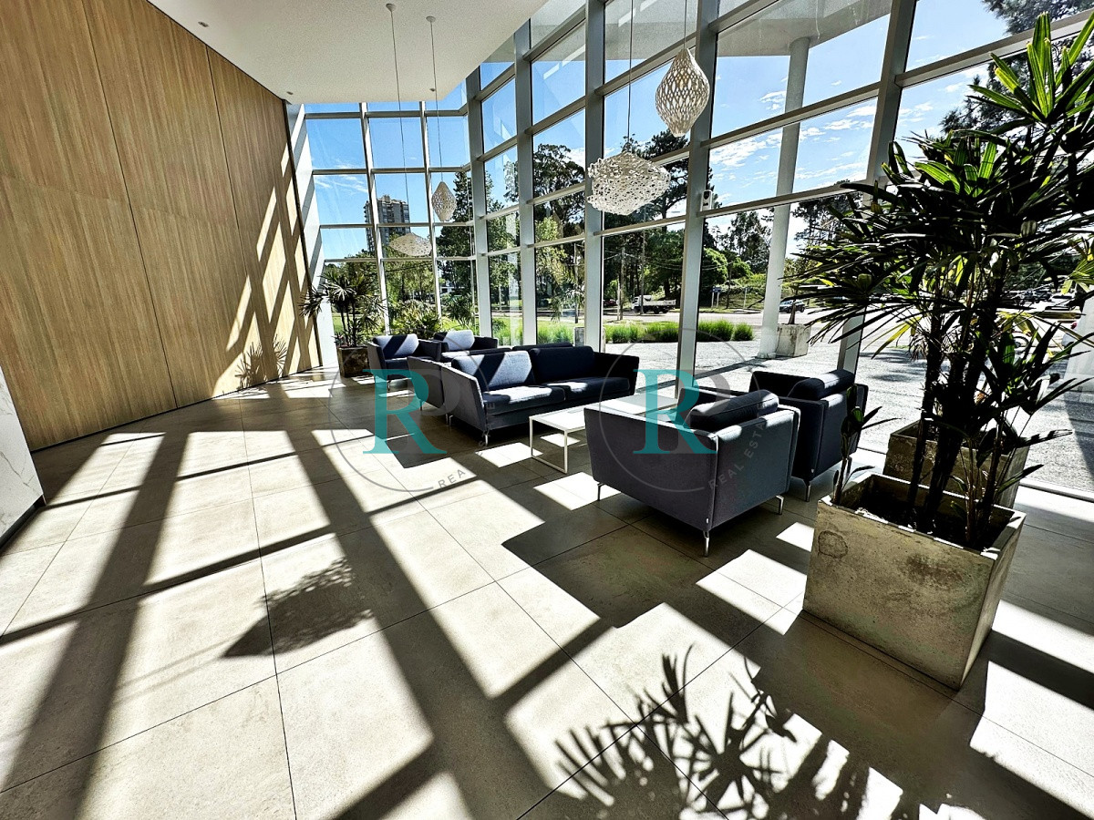 Apartamento ID.2198 - Apartamento en Alquiler de 1 dormitorio con 2 baños en Ocean Drive Country