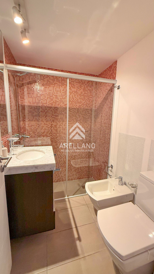 Apartamento ID.5053 - Apartamento en Icon Brava muy lindo puesto alquiler verano