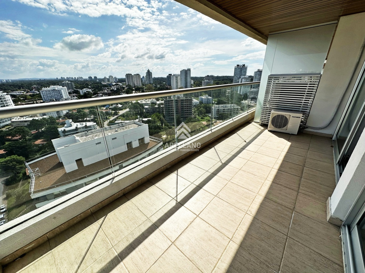 Apartamento ID.5150 - Venta apartamento 2 dormitorios Piso alto en Icon Brava