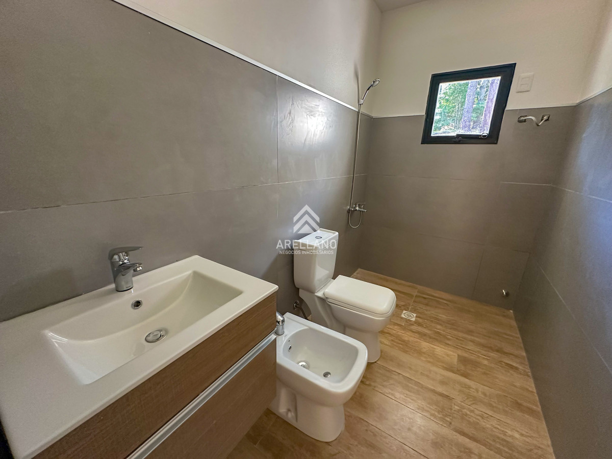 Casa ID.5021 - Casas a estrenar en Laguna del Sauce. Punta del Este