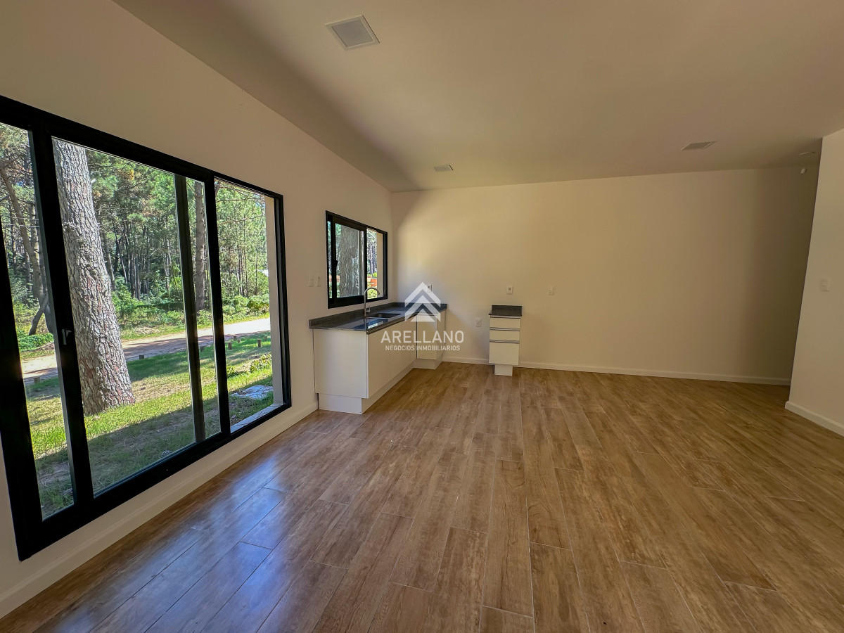 Casa ID.5023 - Casas a estrenar en Laguna del Sauce, Punta del Este.