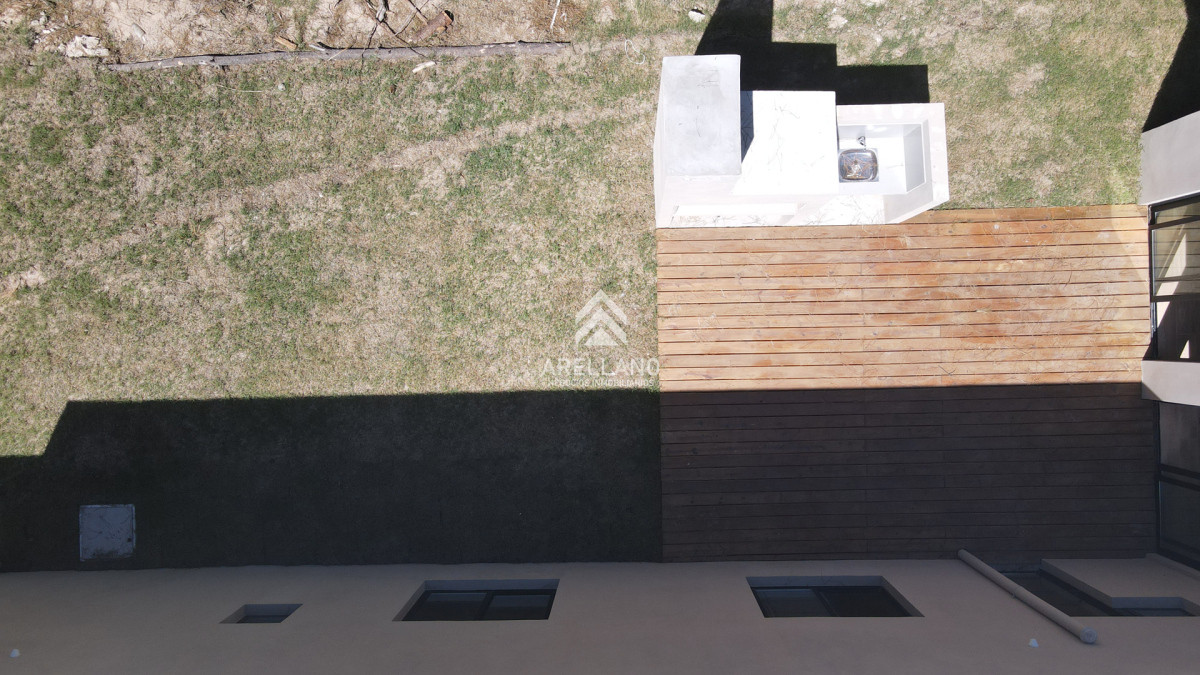 Casa ID.5021 - Casas a estrenar en Laguna del Sauce. Punta del Este