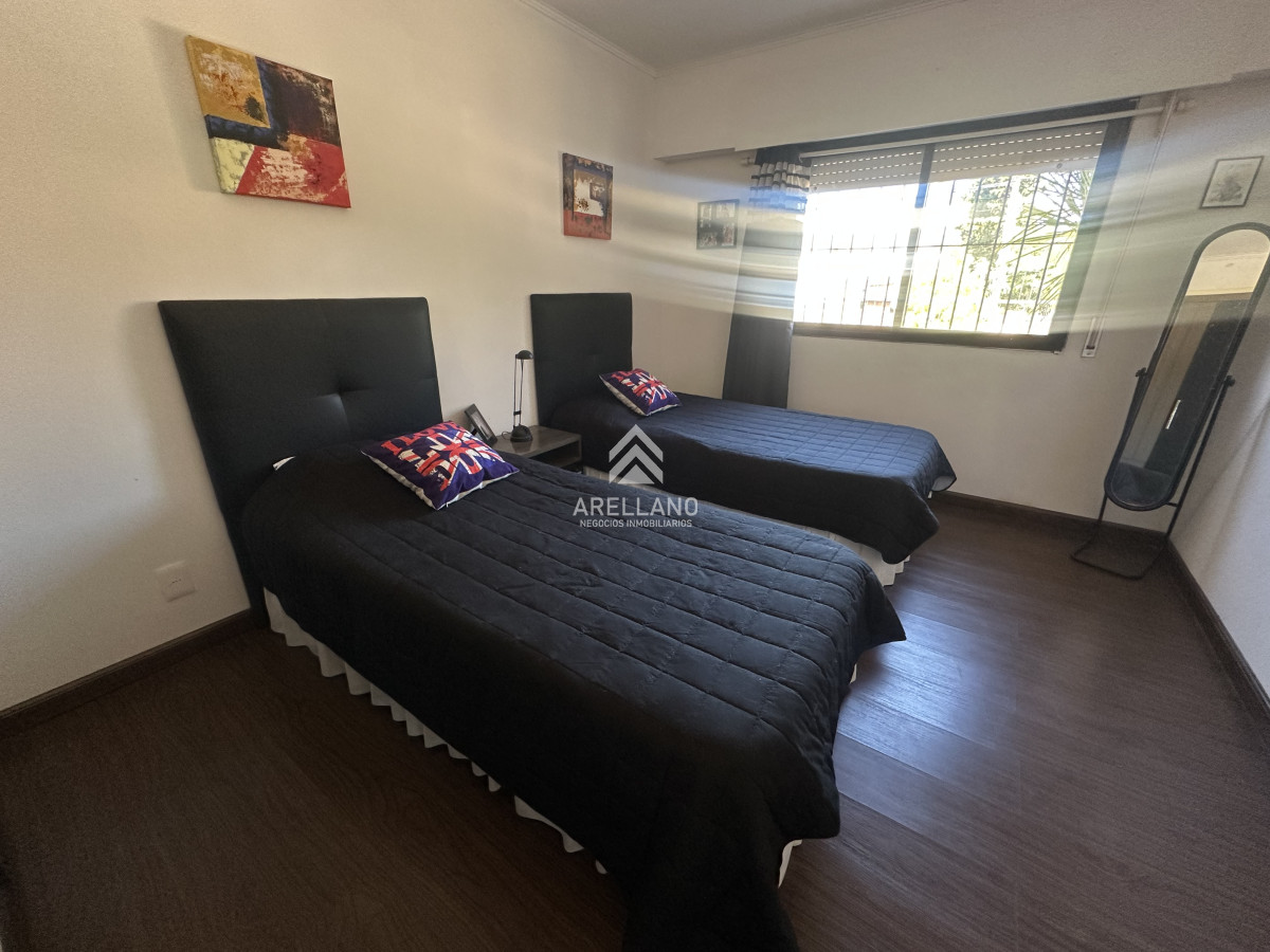 Casa ID.5814 - Hermosa casa en barrio Residencial de Punta del Este a pasos de todo!