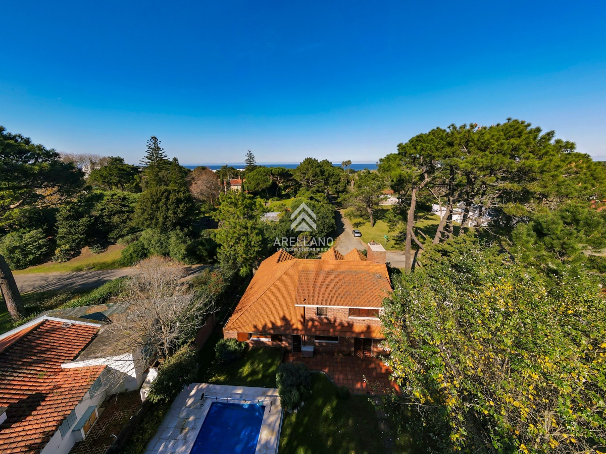 Casa ID.6428 - Venta casa 4 dormitorios 