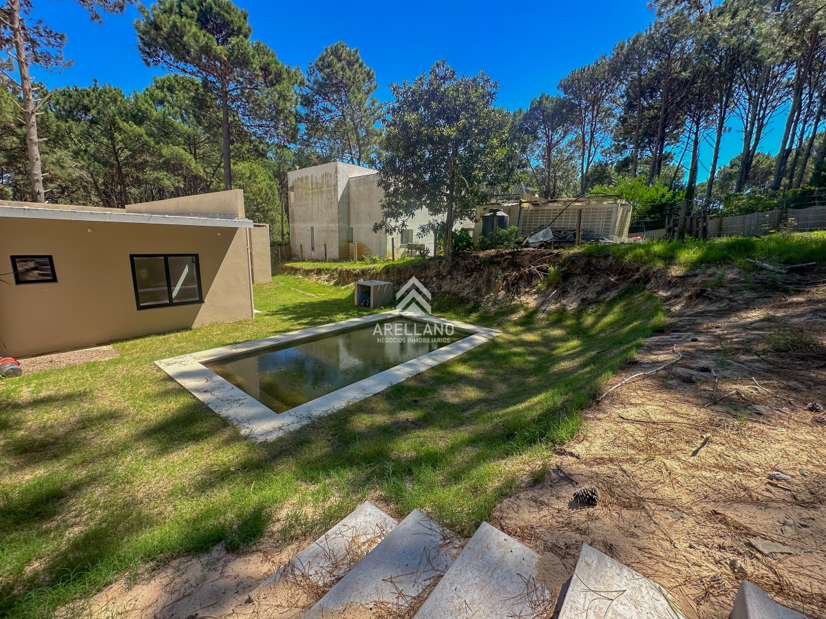 Casa ID.5021 - Casas a estrenar en Laguna del Sauce. Punta del Este