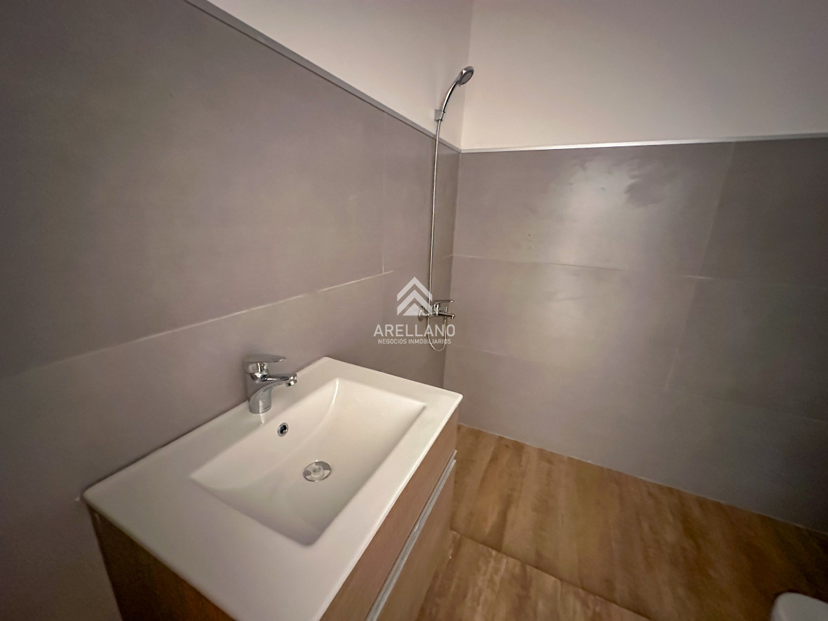 Casa ID.5021 - Casas a estrenar en Laguna del Sauce. Punta del Este