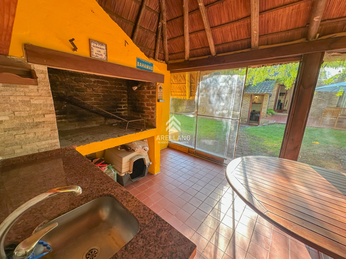 Casa ID.4273 - Casa en venta en Pinares para disfrutar todo el año