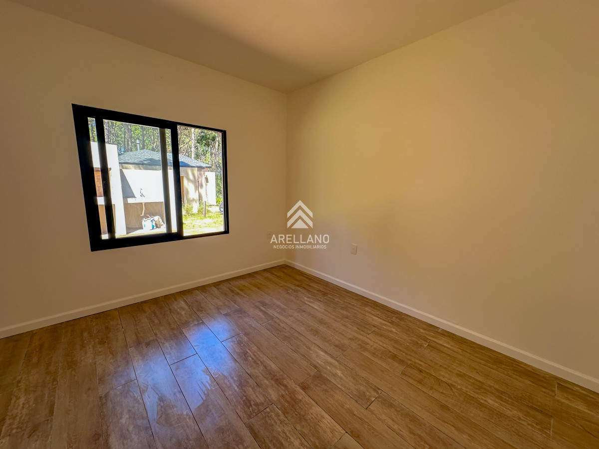 Casa ID.5023 - Casas a estrenar en Laguna del Sauce, Punta del Este.