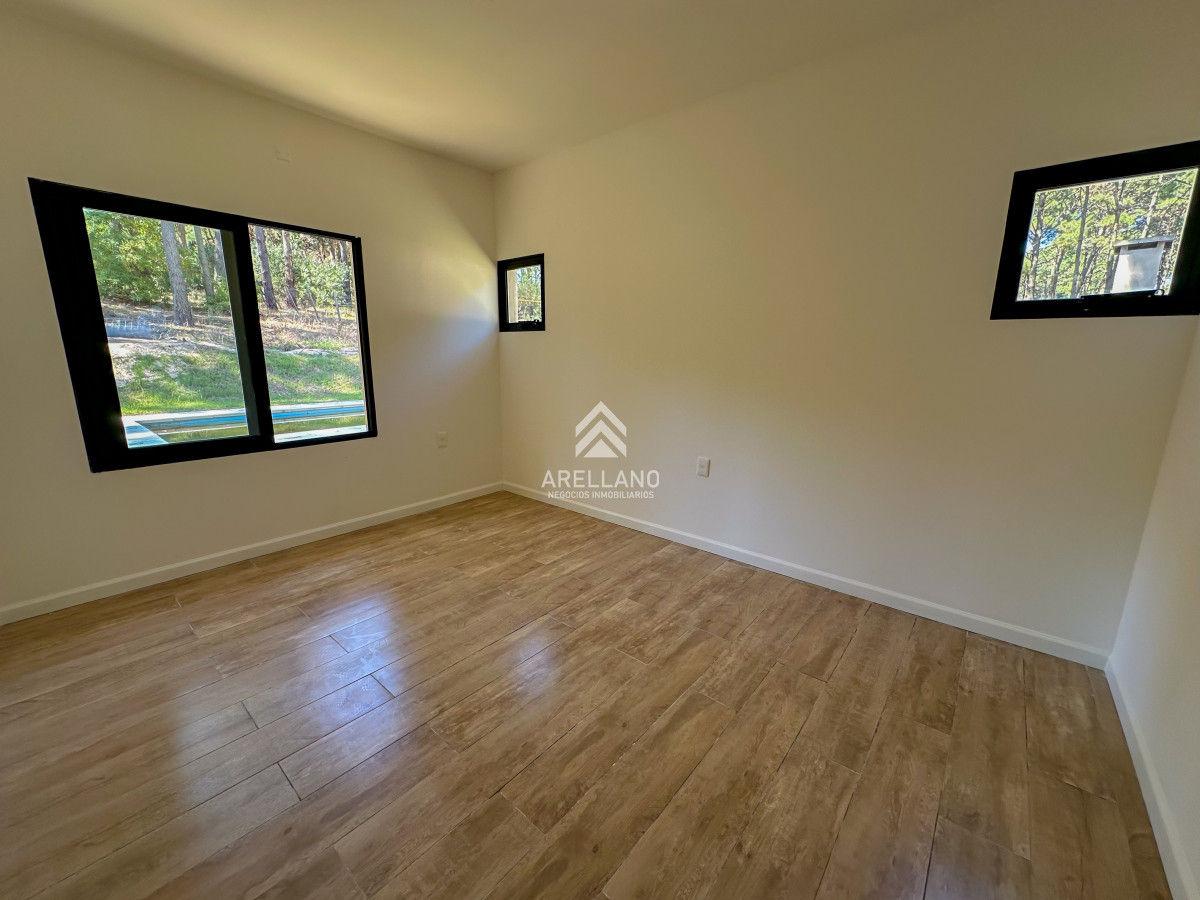 Casa ID.5023 - Casas a estrenar en Laguna del Sauce, Punta del Este.