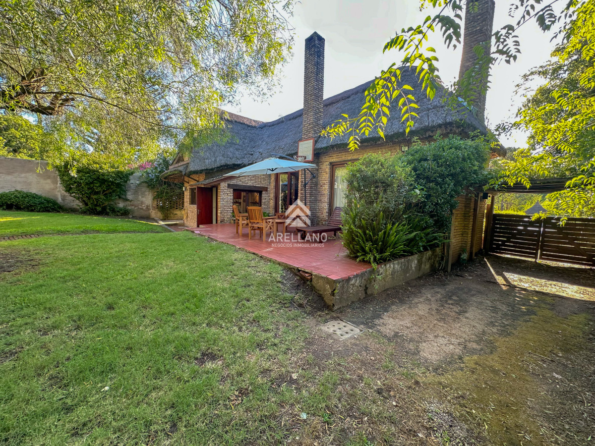 Casa ID.4273 - Casa en venta en Pinares para disfrutar todo el año