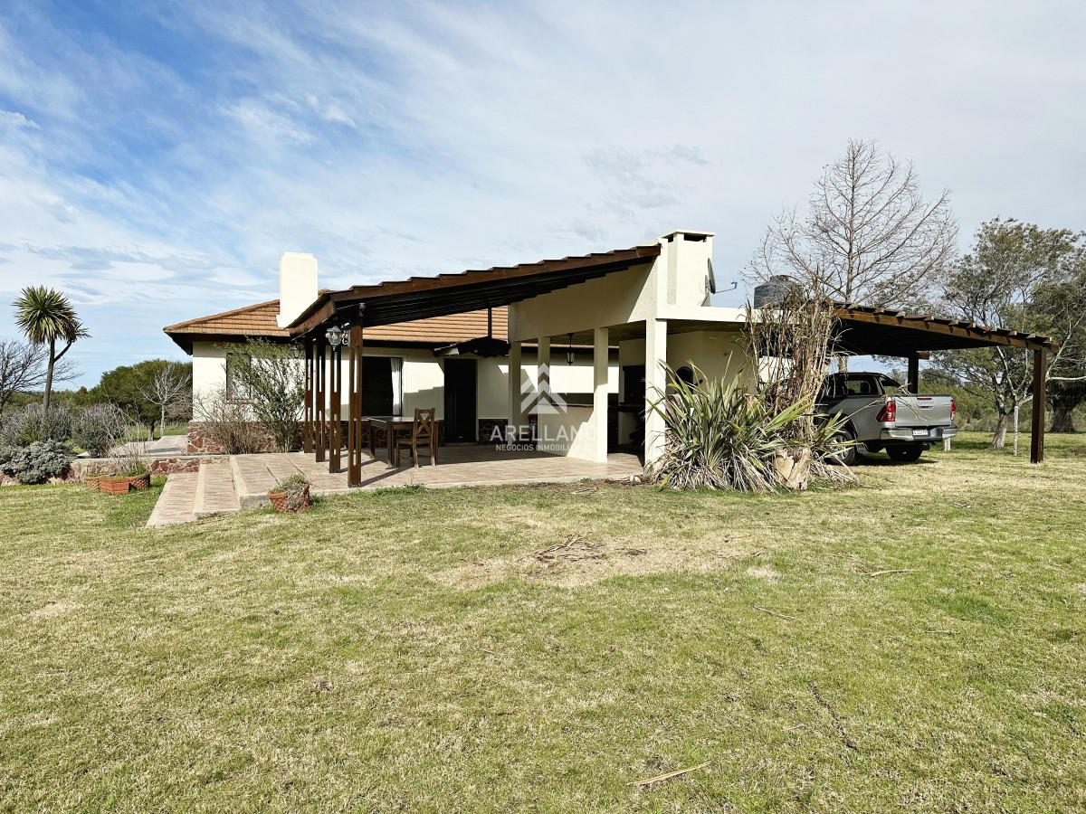 Campo Ref.4993 - Olivar sobre la Ruta 8 de Minas