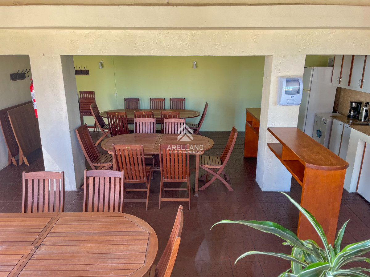 Apartamento ID.4660 - Hermoso apartamento en piso alto en la zona de Punta Shopping, cerca de todo!